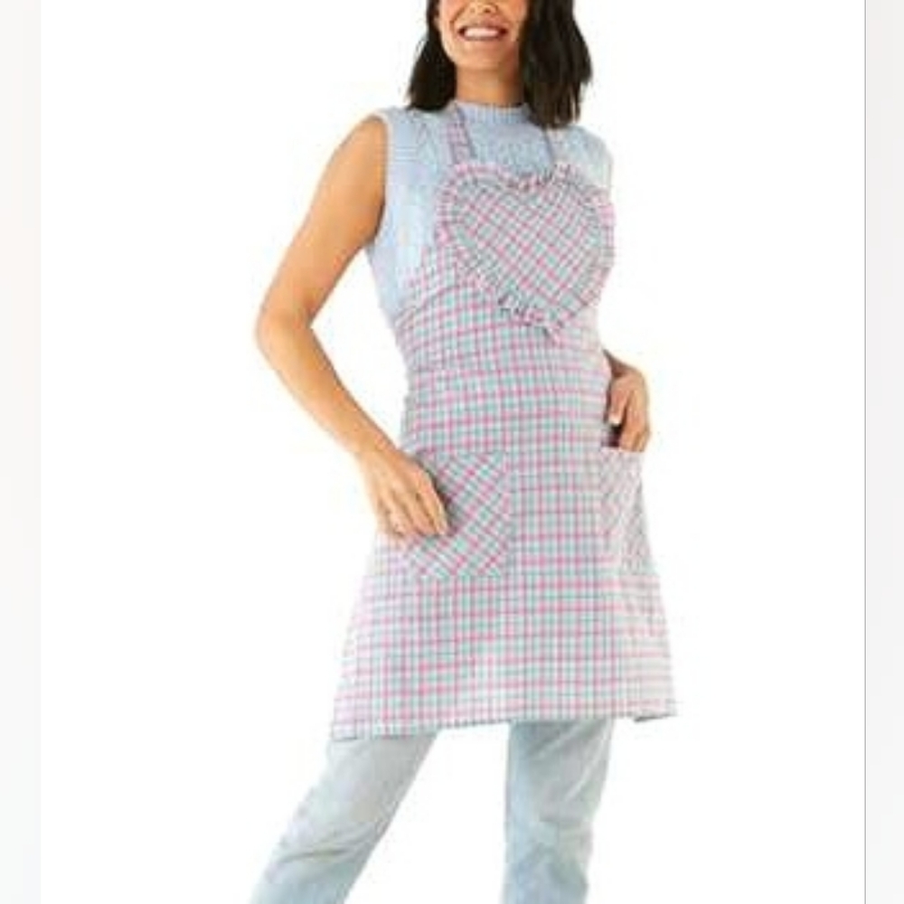 NEW Amanda Uprichard Sweet Heart Apron in Pink & Blue Plaid - A PERFECT GIFT! - Picture 2 of 7